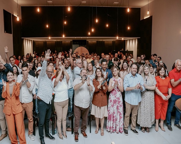 ZOOM ZUM ZUM: a coluna destacou aniversários, batizado e a visita do Pastor Josué Gonçalves, na Igreja A mensagem