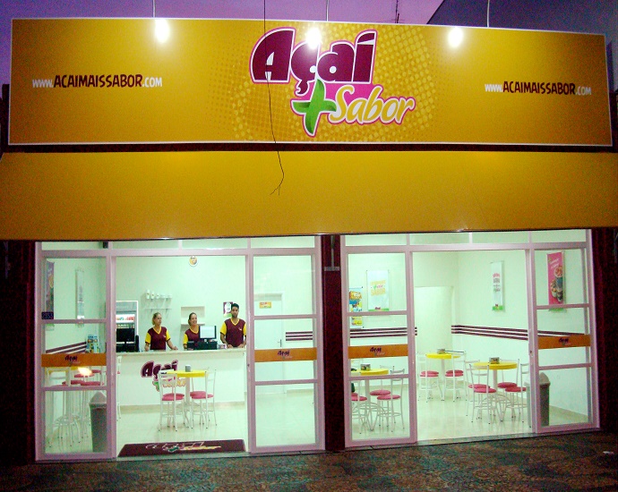 JINGLE BELL: Açai+Sabor realiza campanha para promover Natal mais feliz a famílias carentes