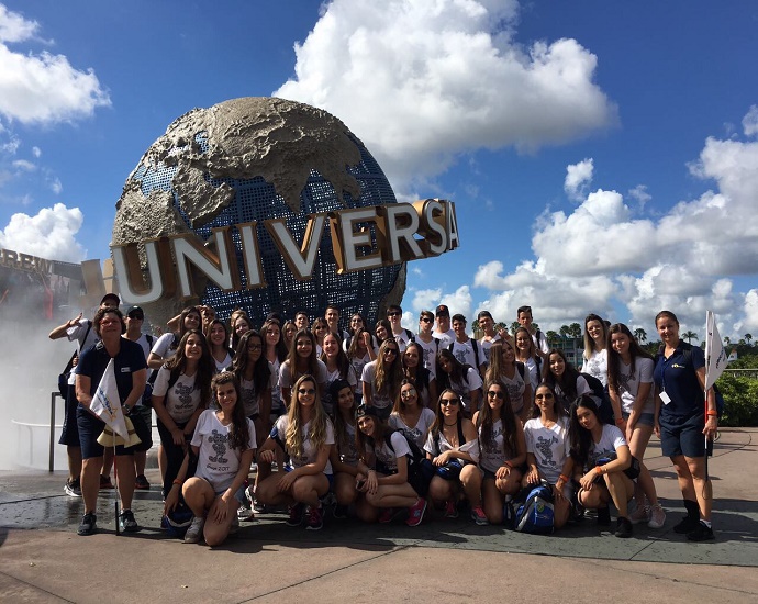 MAGIA: grupo de 43 pessoas se encantou com viagem à Disney promovida pela Costa Azul Turismo